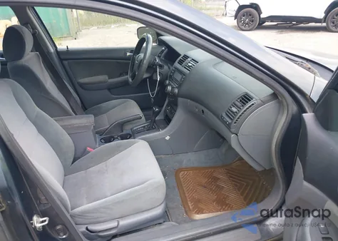 2004 Honda Accord 2.4 Lx из США, поврежденный, VIN 1HGCM56394A024962